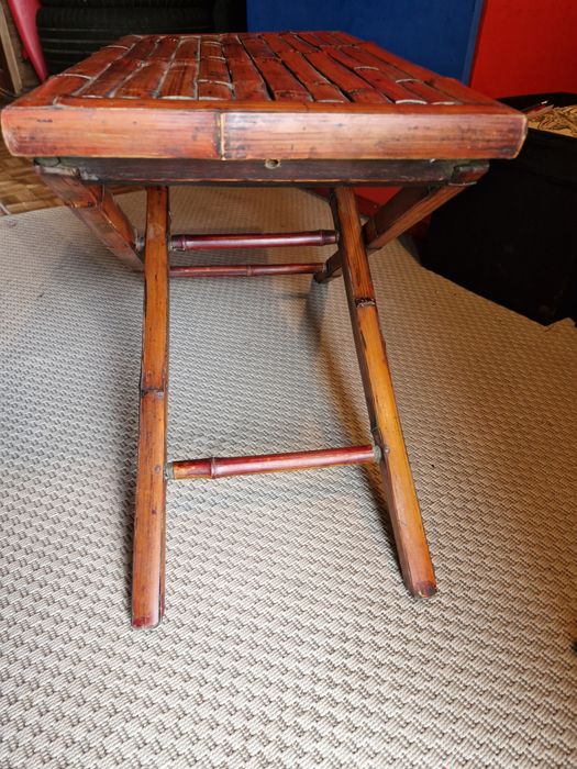 Mesa de apoio feita em BAMBOO