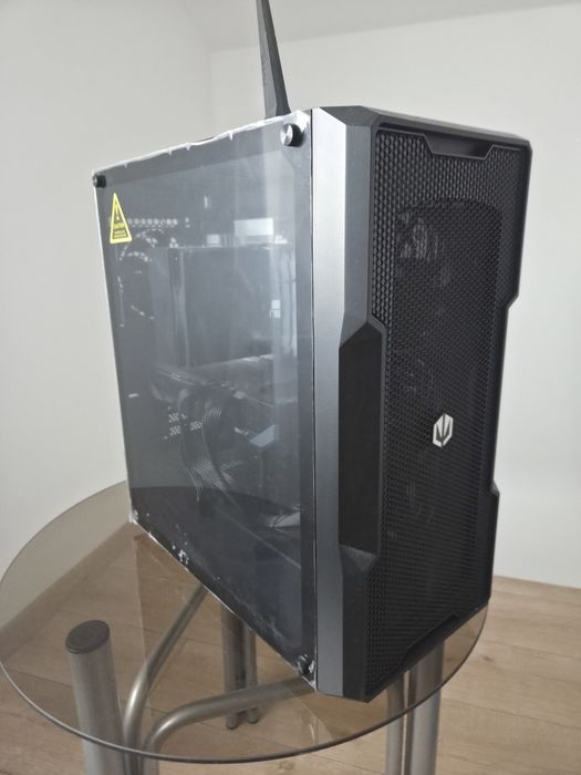 Komputer gamingowy Ryzen5 9600x Radeon Rx9070xt