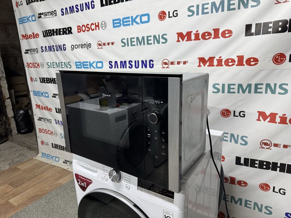 Мікрохвильова піч вбудована Neff (bosch) микроволновка