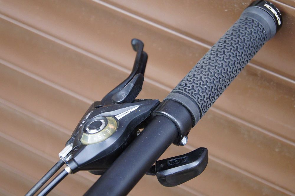 Rower górski KELLYS TNT 10 29'. Duże koła !! Shimano. Amortyzator !!