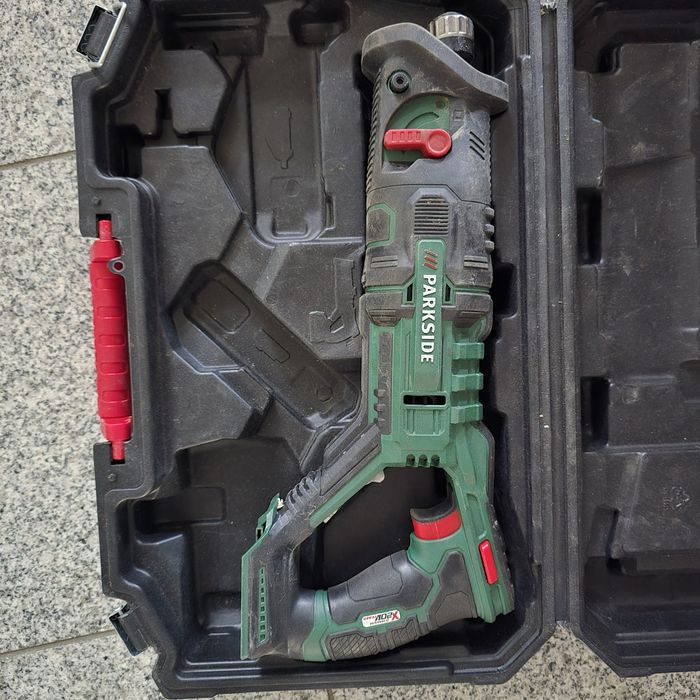 Pila szablasta parkside