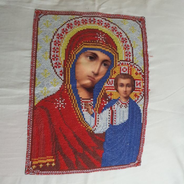 Наволочка вышитая на подушку