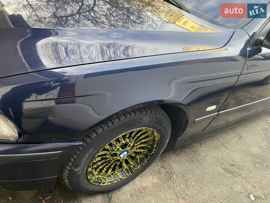 BMW 5 Series 1999 E39