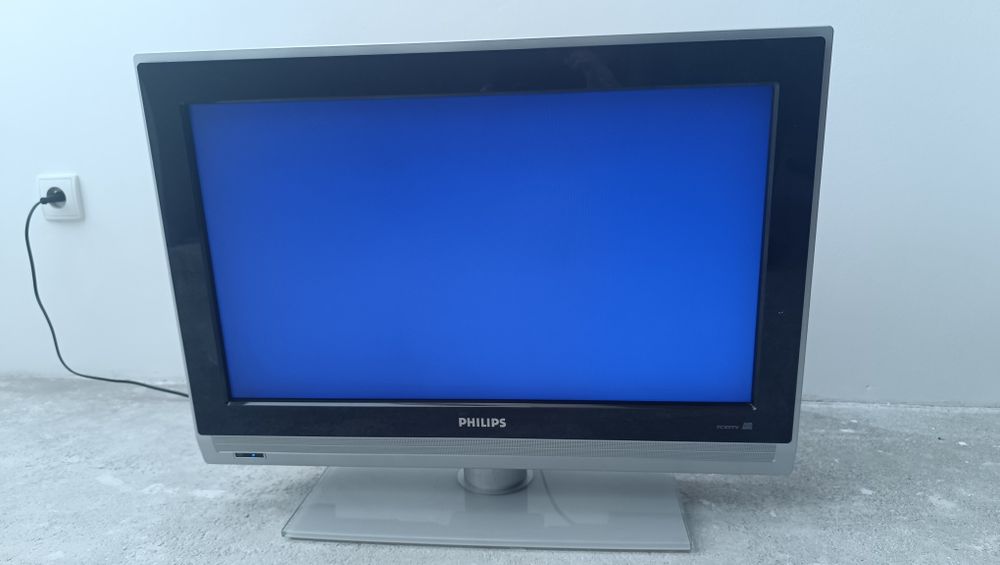 Telewizor płaski panoramiczny 26PFL5322/12