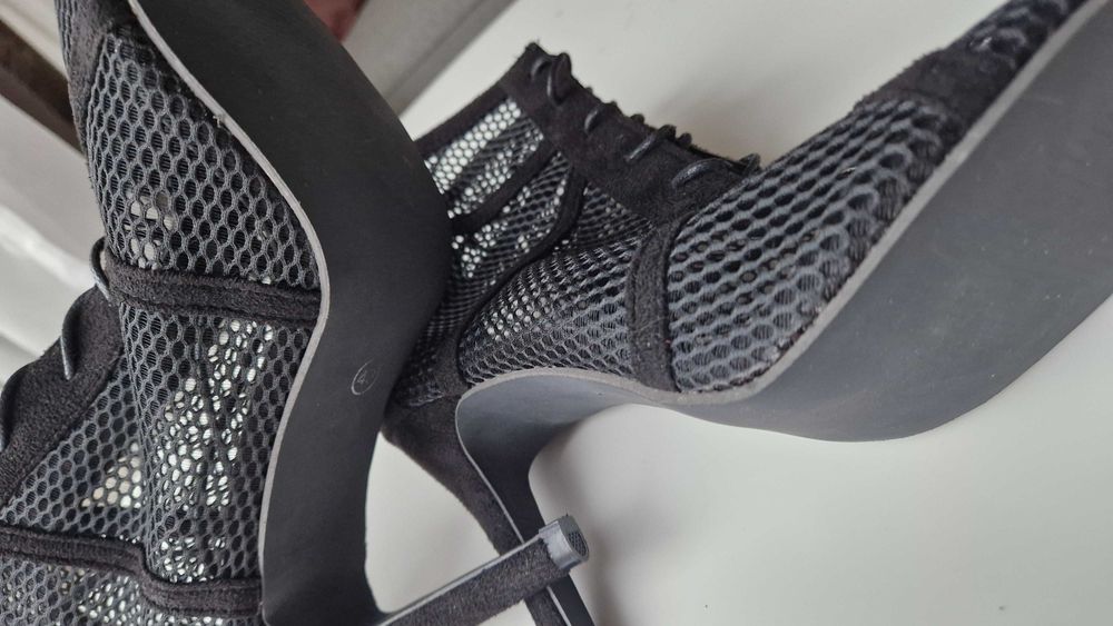 Damskie buty na wysokim obcasie do tańca high heels rozmiar 41-42