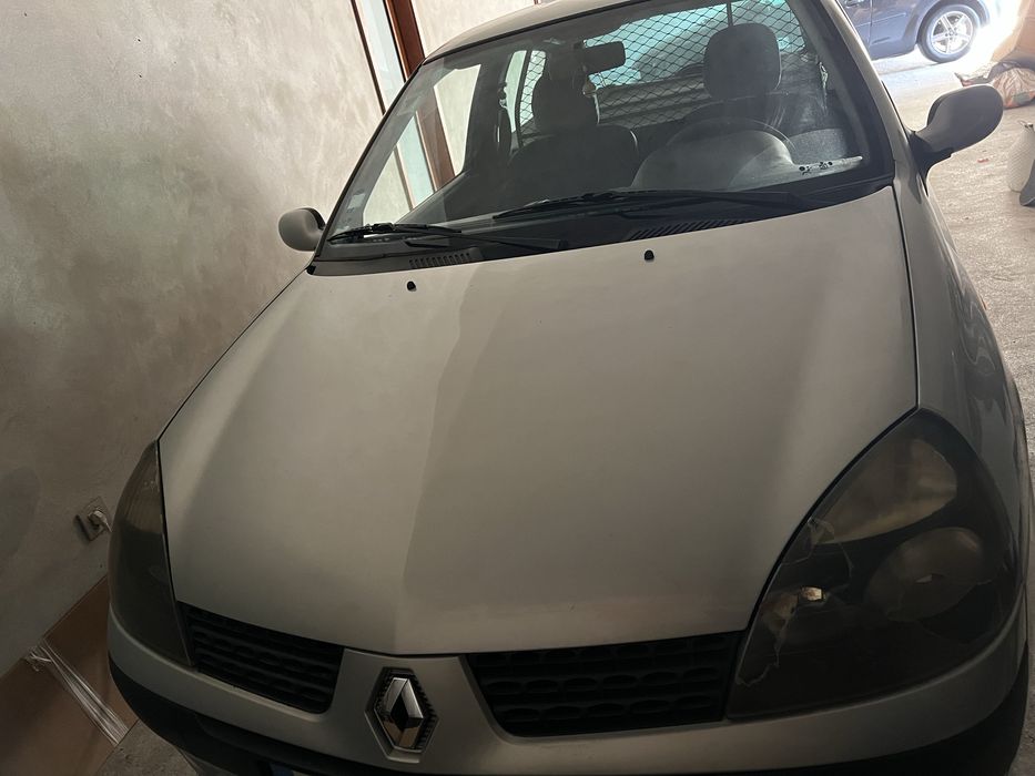 Renault clio 1.5 2 lugares