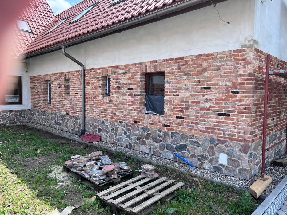 Płytki ze starej cegły