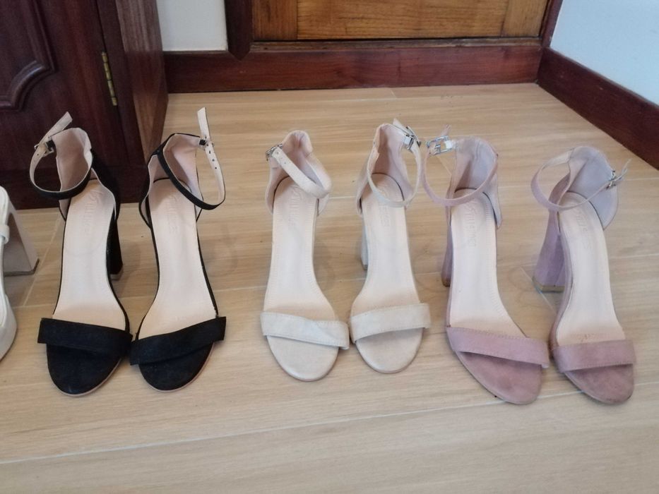 Vendo conjunto de sapatos, sandálias e Botas!