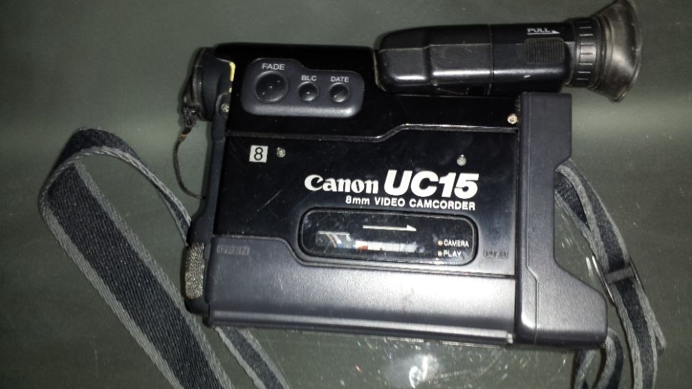 Vintage film camera, like new and in good condition, black64751574798466121