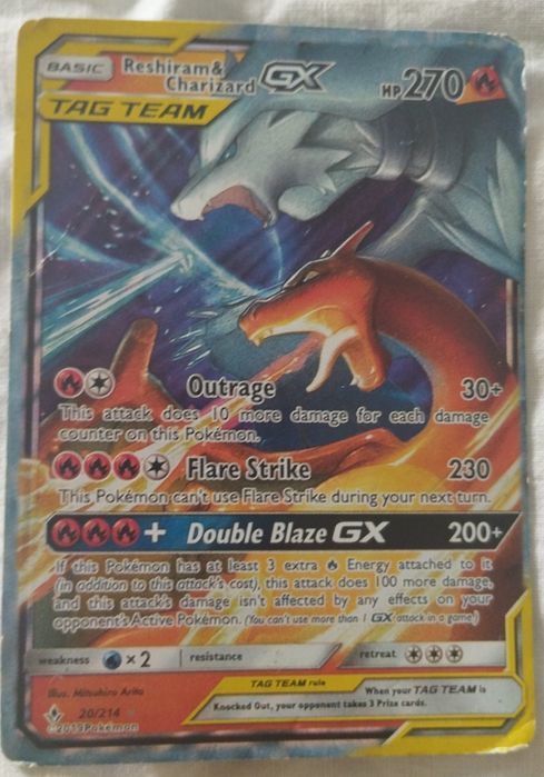 Cartas Pokémon, diferentes