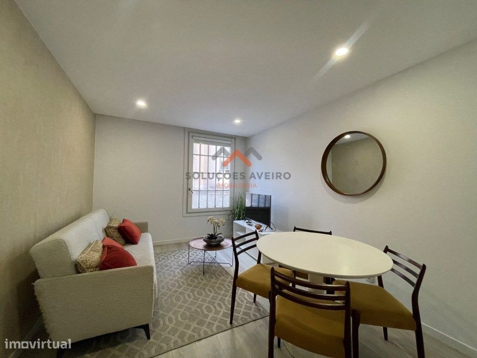 Apartamento T1 Duplex - Centro Aveiro!