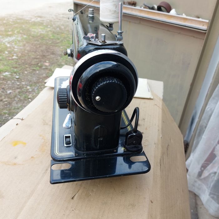 Швейна машинка HAUMANN 44 Німецька Тикка Фінська