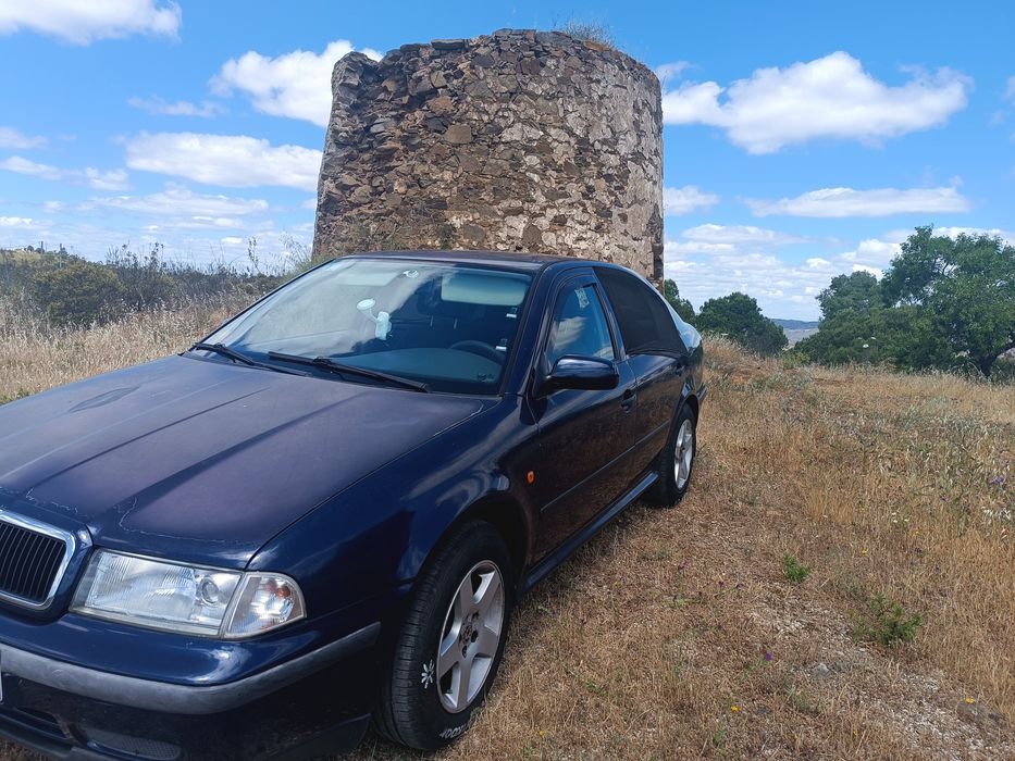 Skoda Octavia 1 ano 1998 GPL