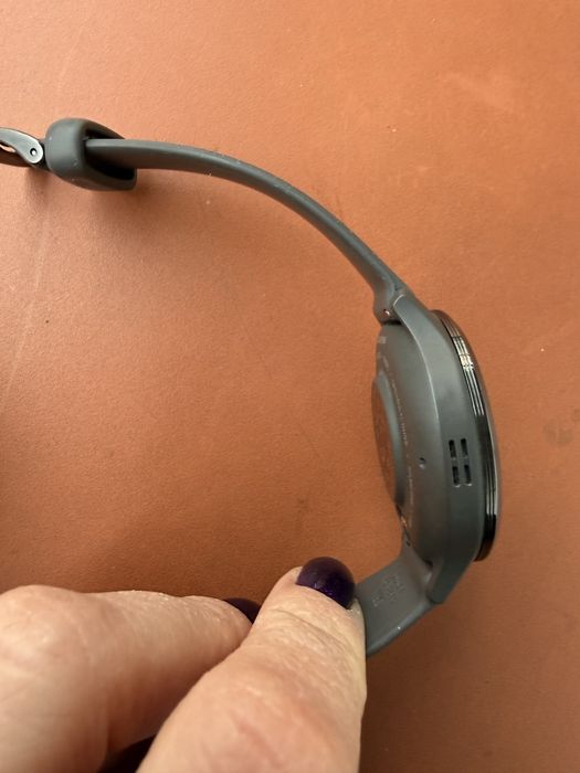 Продам Garmin Venu 3S