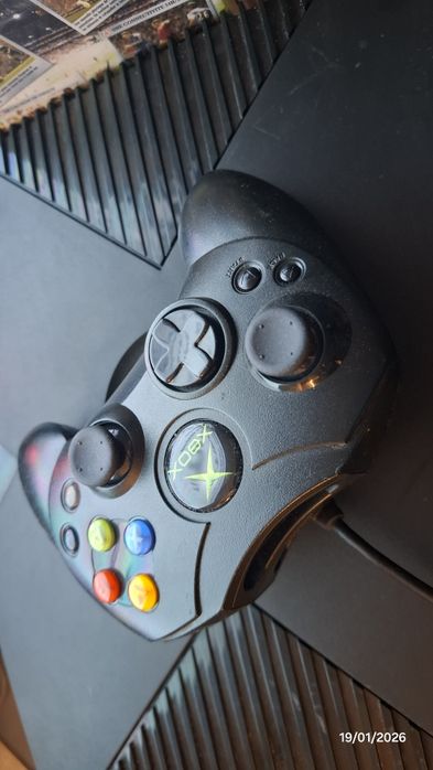 Consola Xbox Classic  + 27 Jogos