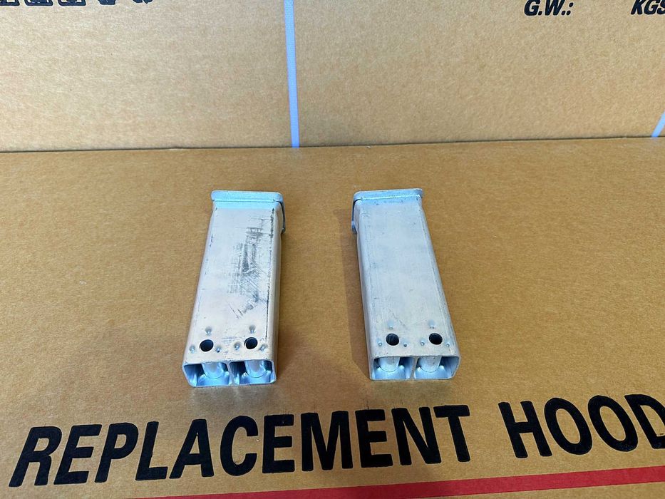 TESLA MODEL 3 Кронштейн переднего усилителя нижнего