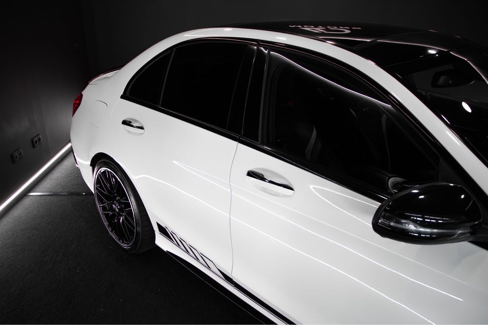 MERCEDES-BENZ C63 AMG 4.0 V8 Bi Turbo 476 CV Ano 2016