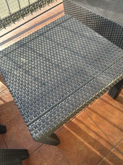 Zestaw mebli balkonowych