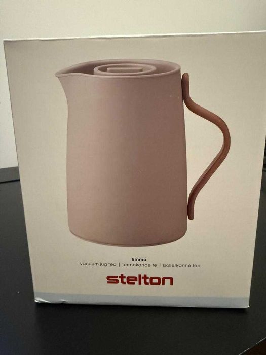 Jarro térmico para chá Emma com design nórdico elegante, marca Stelton