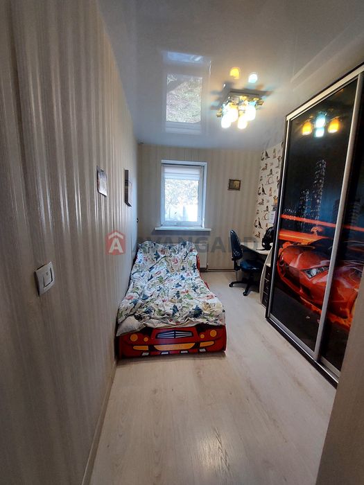 Будинок для невеликої родини або їх батьків