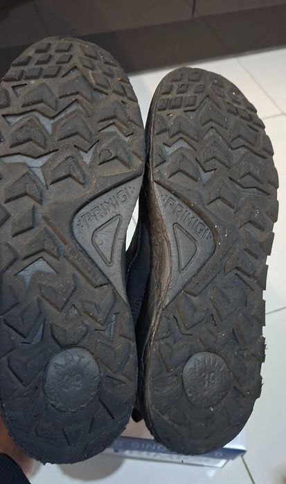 Buty dziecięce Primigi r.39