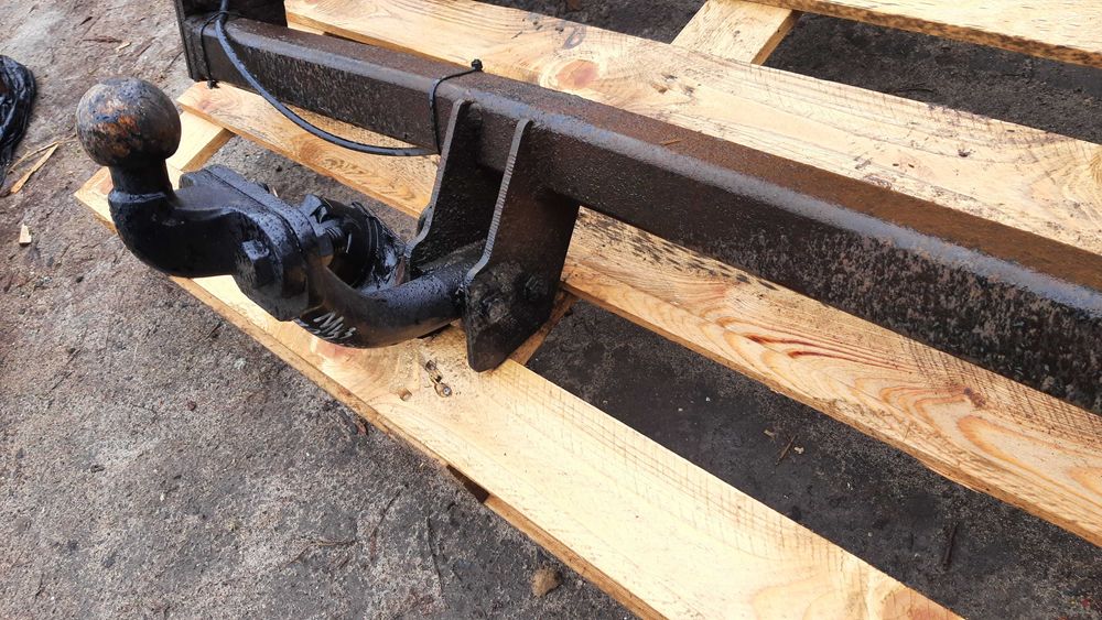 Hak holowniczy ford mondeo mk3 kombi