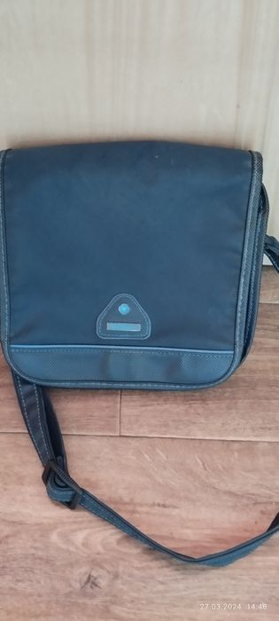 Samsonite 23*25 см