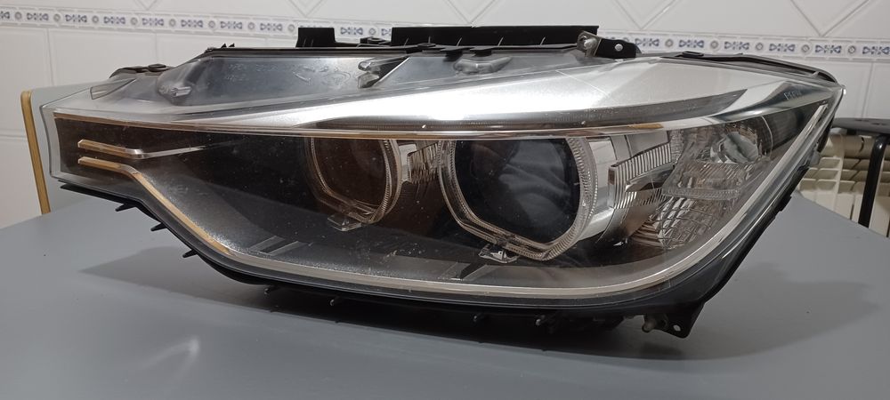 Farol Esquerdo BMW F30 F31