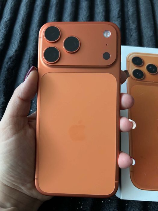 iPhone 17 Pro Max 256 GB Cosmic Orange | 100% bateria | Gwarancja