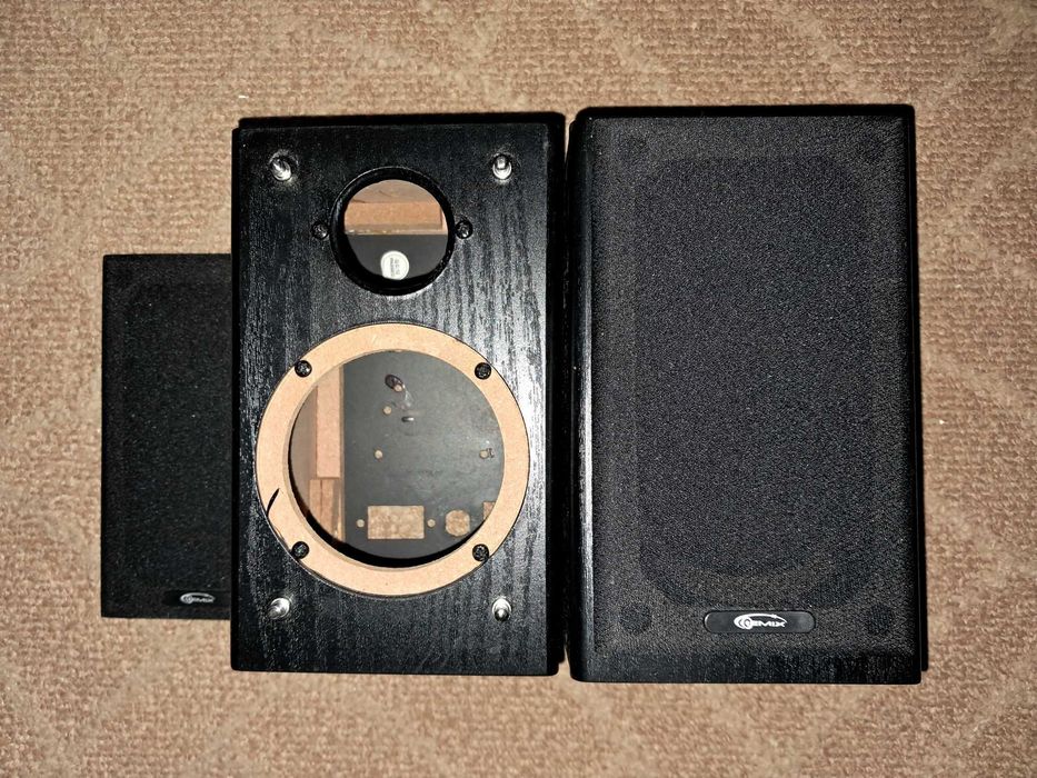 Комплектующие к колонкам Gemix TF5 (цена за весь лот)