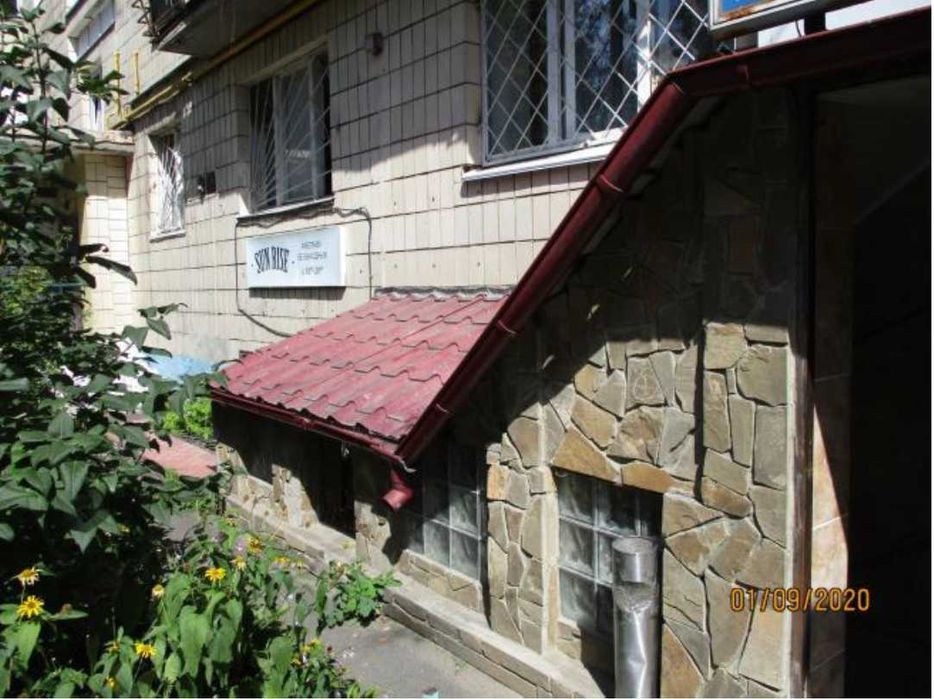 Продаж нежилого приміщення 80,5 м2. м. Київ, пров.Коломийський, 3/1