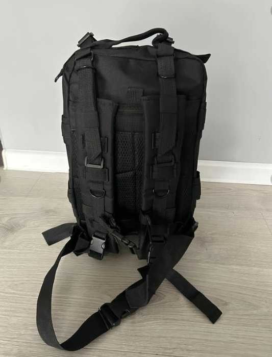 Plecak turystyczny wojskowy szkolny survival 30l czarny