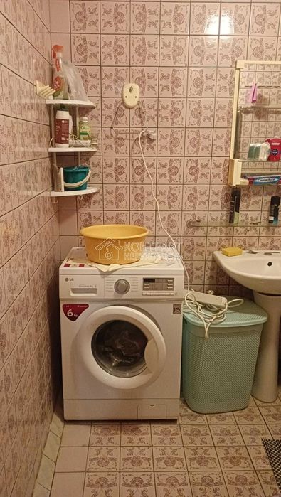 Продається 4х к квартира з Гаражем