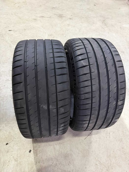 Pneus Michelin Pilot Sport 4S - 265/35 ZR19 98Y XL (Valor para 2)