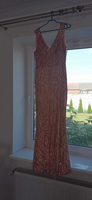 Sukienka, cekiny