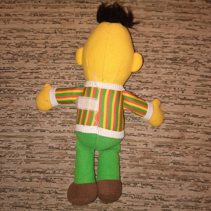 Maskotka Bert z Ulicy Sezamkowej