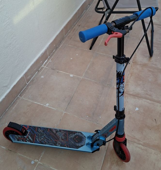 Trotinete Infantil com Suspensão + Travão no Guiador