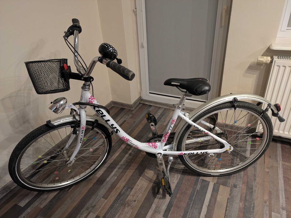 Rowerek dla dziewczynki Kellys 24 cale