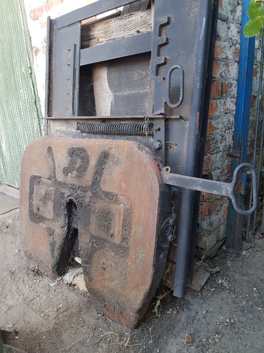 Продам сідло на тягач в комплекті з підрамником регульоване по довжині