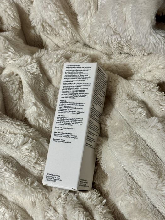 Veoli Botanica - Hydra Soothing Expert - Nawadniająco - Łagodzące Multi - Molekularne Serum do Twarzy