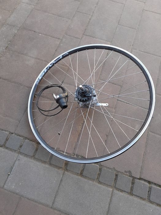 Koło 28cali  shimano8 z manetką