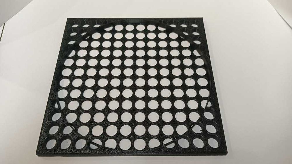 Osłona dolna na Xbox Series X