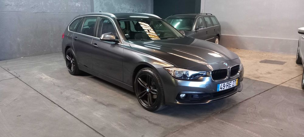 BMW 318D Touring Auto Nacional