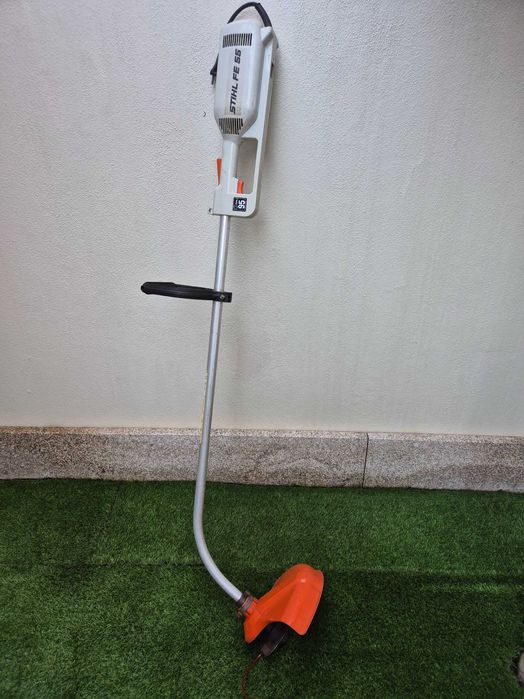 Roçadora elétrica STIHL FE 55 / Excelente estado de manutenção