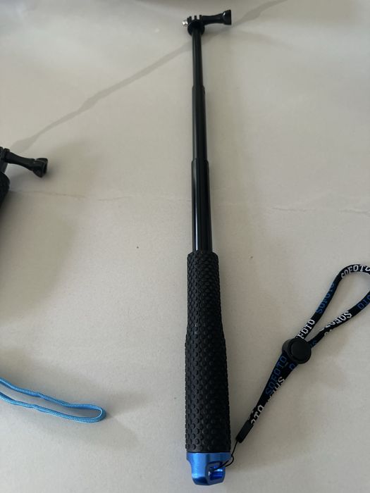Acessorios Go Pro flutuador e selfie stick