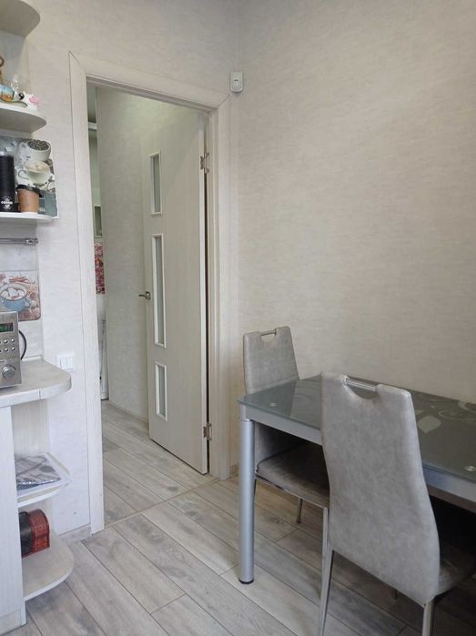 продам двокімнатну квартиру пр. Соборний (район вул. Кріпосна)