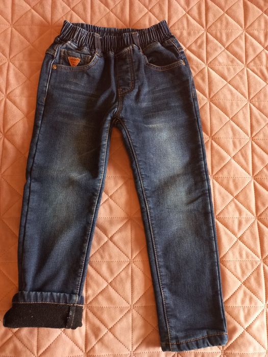 116-120р джинсы на флисе