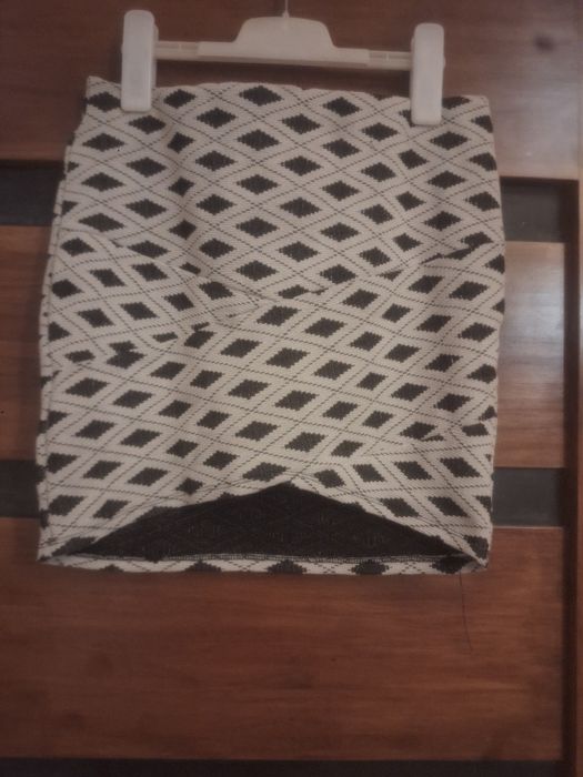 Spódniczka Primark rozm.M,stan bardzo dobry.