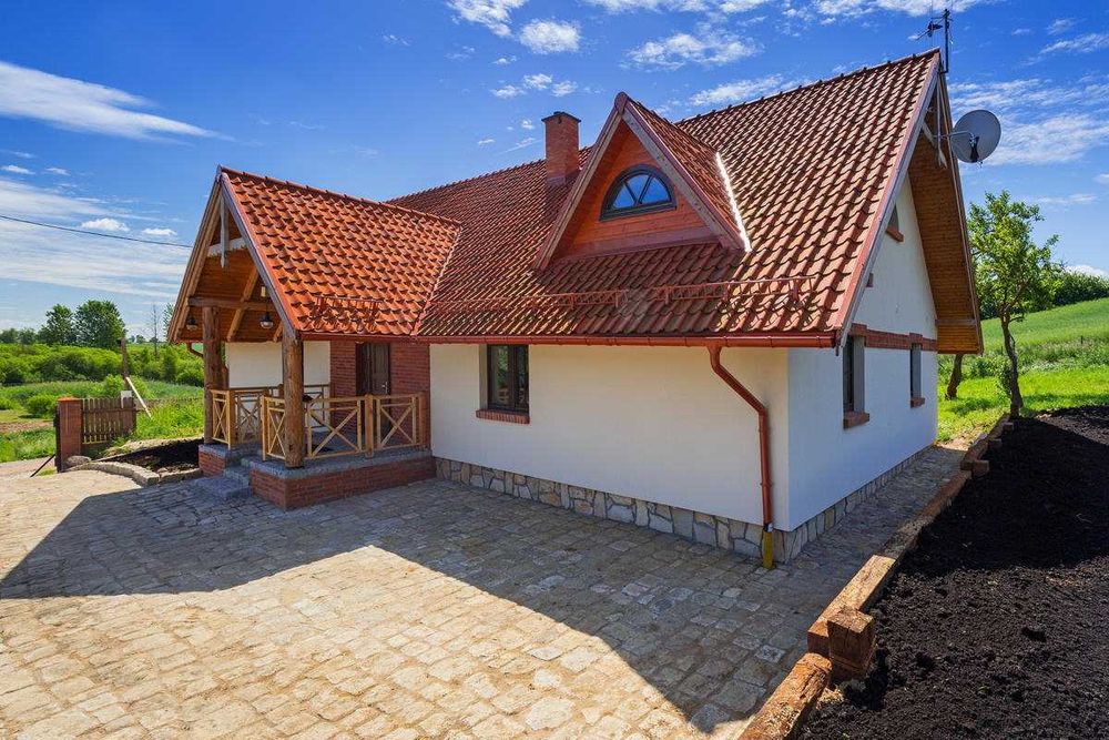 Dom z jeziorem , posiadłość 10 Ha cała do dyspozycji , 10 -14 osób