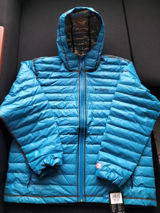 Продається куртка Colambia  розмір XXL,куплена в Америці